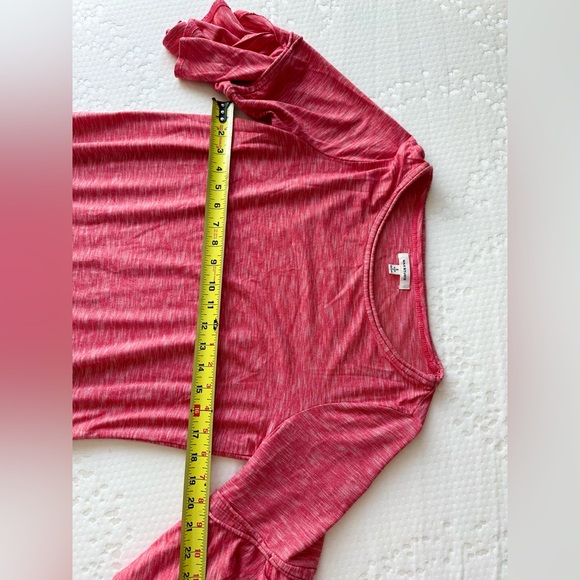 Max Studio Dress with flaring arms Size Small - Picture 5 of 10